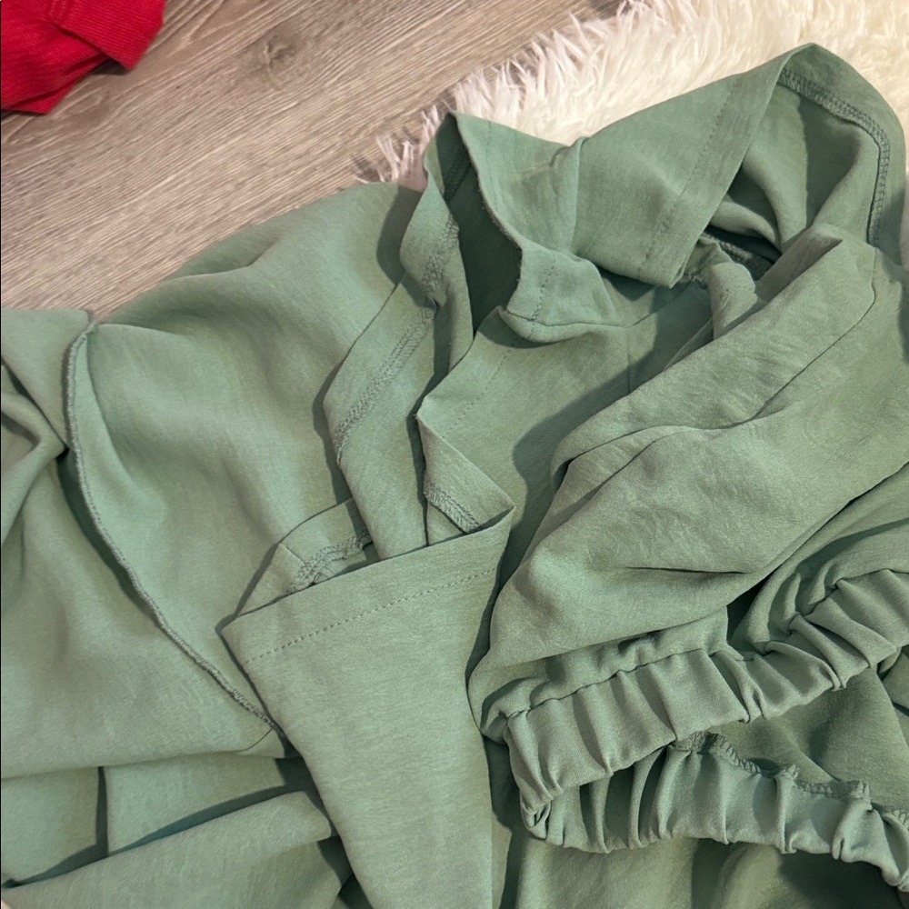 Green Ruffled Blouse set - Picture 2 of 2